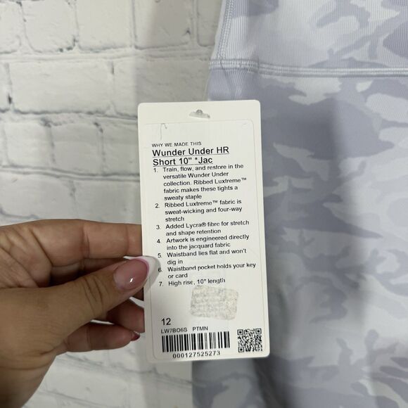 Lululemon Wunder Under Ribbed Biker Shorts Women Size 12 White Grey Camo Gym - Picture 8 of 11